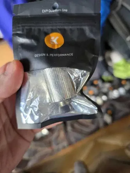 Water cooling - Fittinguri EKWB Nickel